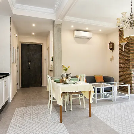 Apartment Bright & Elegant Centre 3 Bedroom Granada